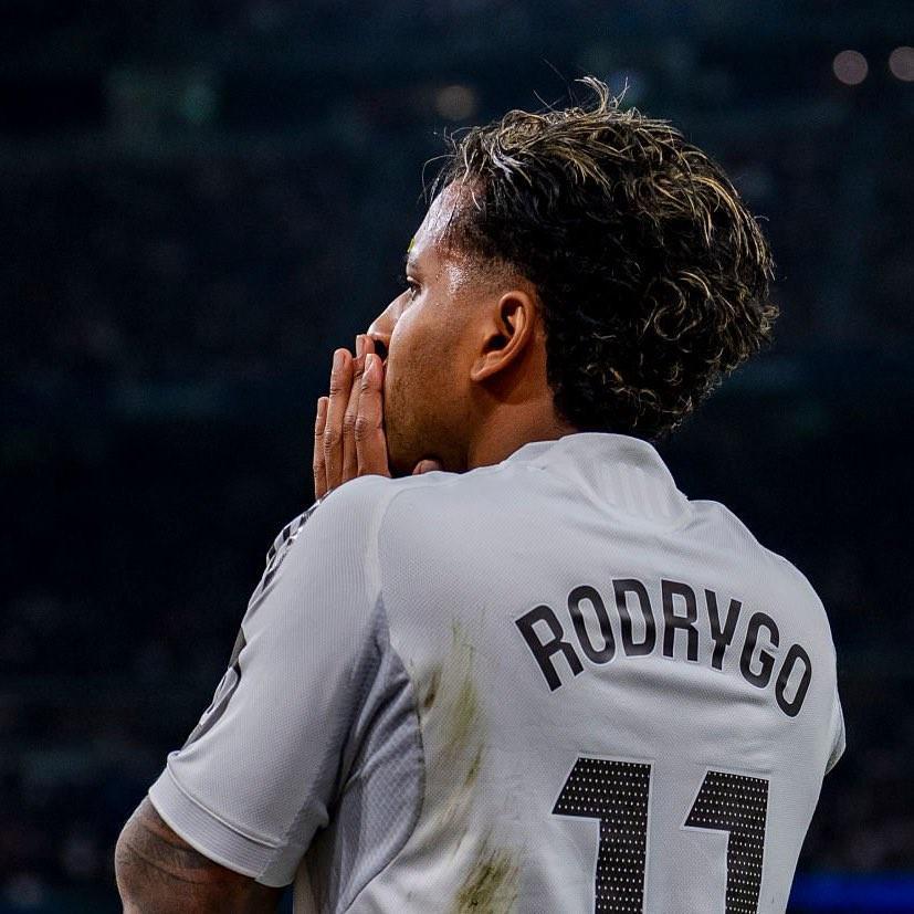 开云登录网址入口-皇马跟队：罗德里戈疑似膝盖重伤，面临错过世界杯的风险